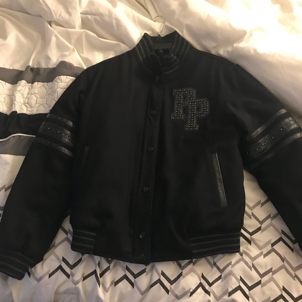 Women’s Pelle Coat